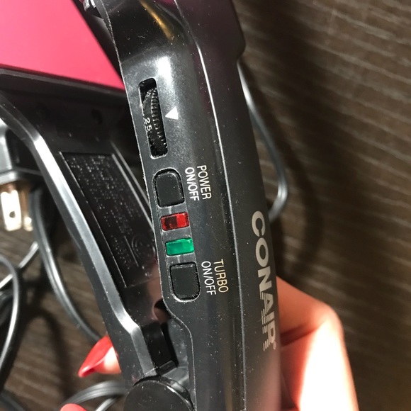 CONAIR Ceramic 2inch Pink Black Straightener - Picture 2 of 4